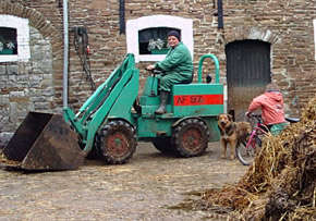 Alain dans sa ferme